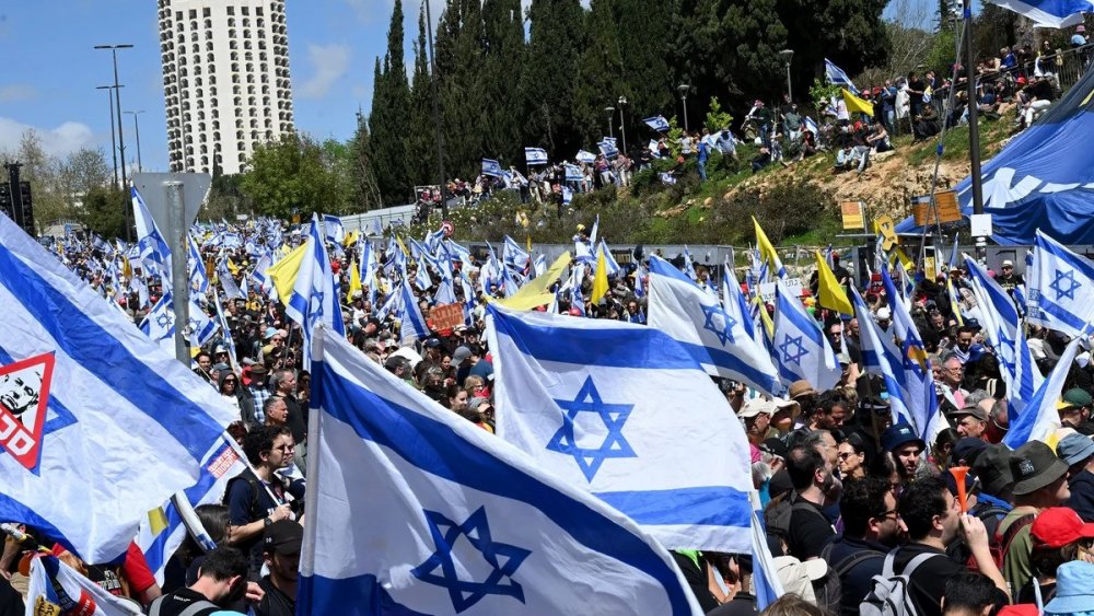 https://www.mikro-makro.net/netanyahuyu-protesto-eden-israilli-gostericiler-israil-turkiye-degil-israil-iran-degil