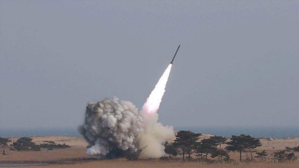 https://www.mikro-makro.net/yemenden-israile-2-kez-balistik-fuze-firlatildi