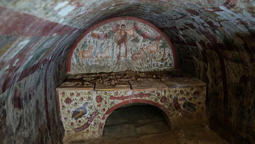 https://www.mikro-makro.net/iznikte-kesfedilen-erken-hristiyanlik-donemine-ait-fresk-tarihi-onem-tasiyor
