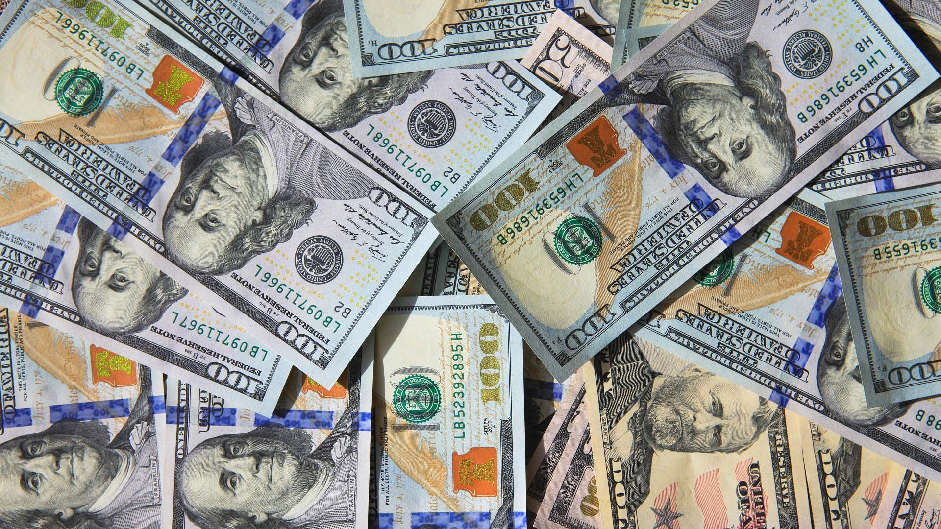 ABD doları 2 yılın zirvesinde ve yükselmeye devam ediyor