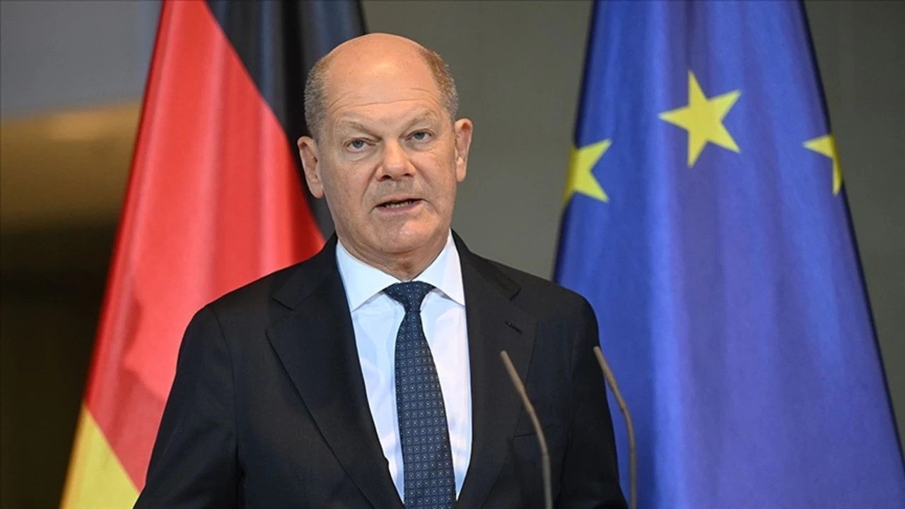 Scholz'dan Türkiye'ye sert İmamoğlu tepkisi