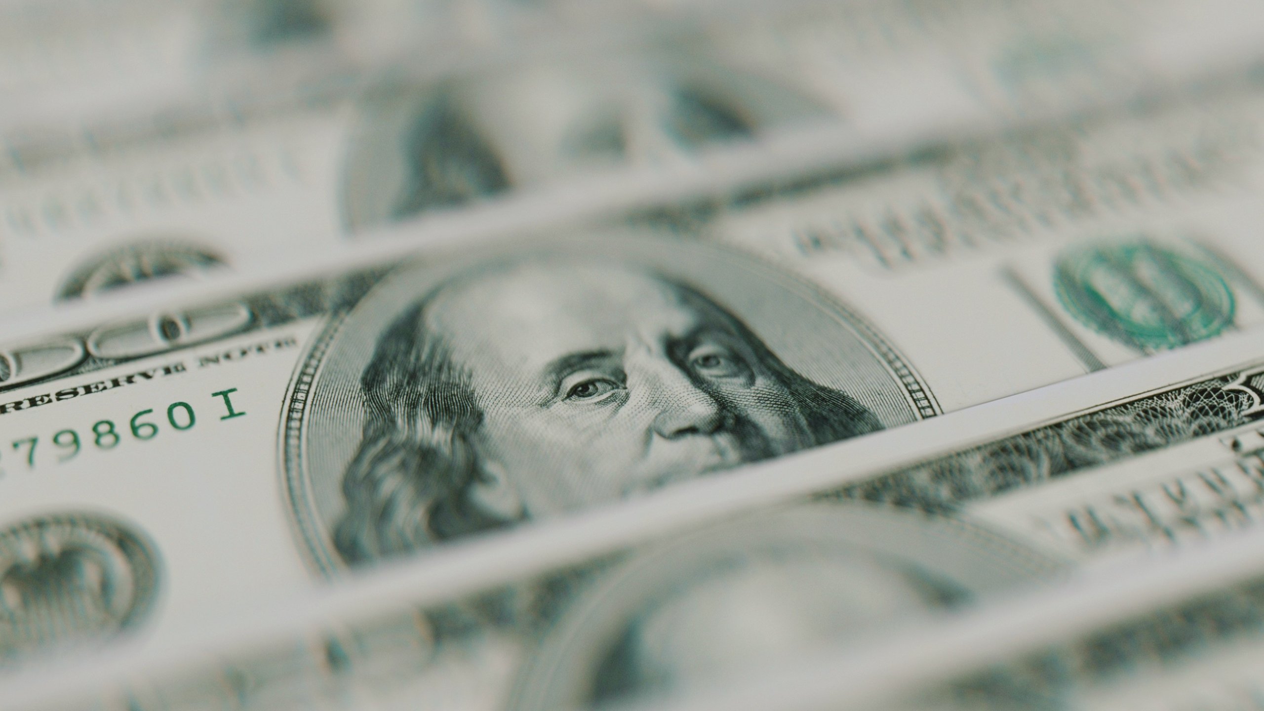 'Dolar sarsıldı ancak bir anda çökmeyecek'