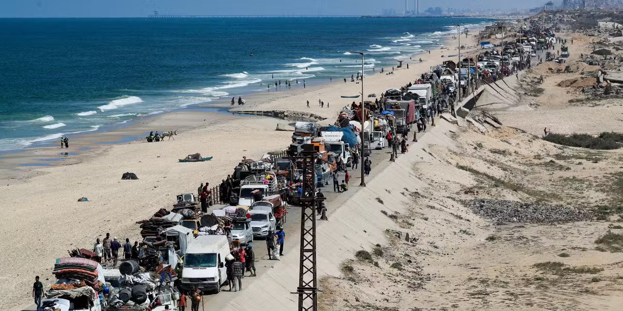 İsrail’in kara harekâtı başlattığı Gazze’de 500 bin kişinin gidecek yeri yok