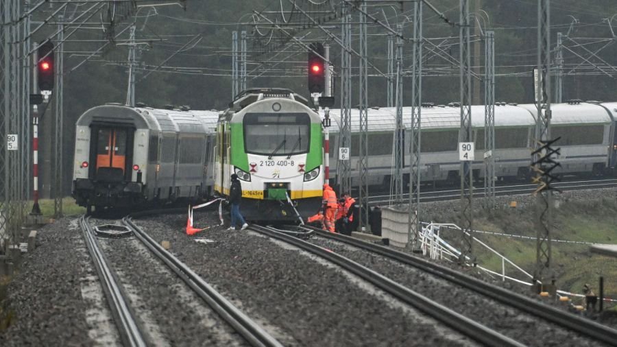 Polonya’daki demiryolu sabotajlarının failleri Ruslara çalışan 2 Ukraynalı!