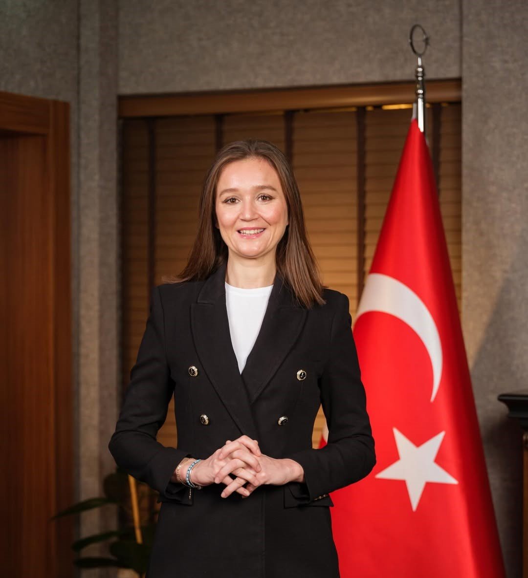 Sağlık sorunları onu yıldırmamıştı: Şehzadeler Belediye Başkanı Gülşah Durbay yaşamını yitirdi