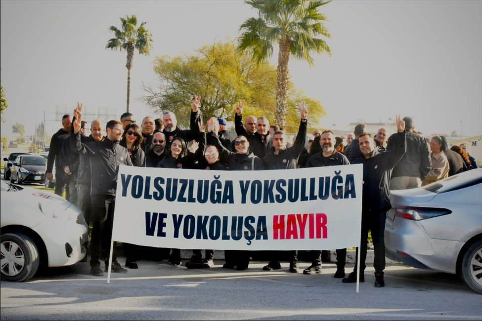 'Yolsuzluğa, Yoksulluğa ve Yok Oluşa Hayır' yürüyüşü yapıldı