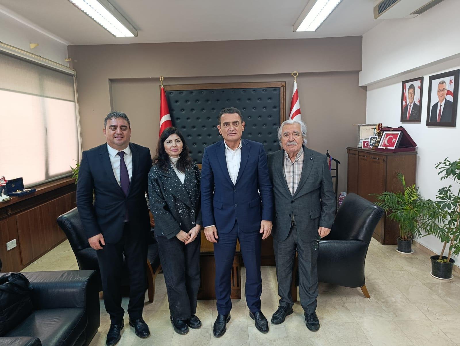 Doktor Fazıl Küçük Vakfı’nın karşılaştığı mevcut sorunlar ve çözüm önerileri görüşüldü